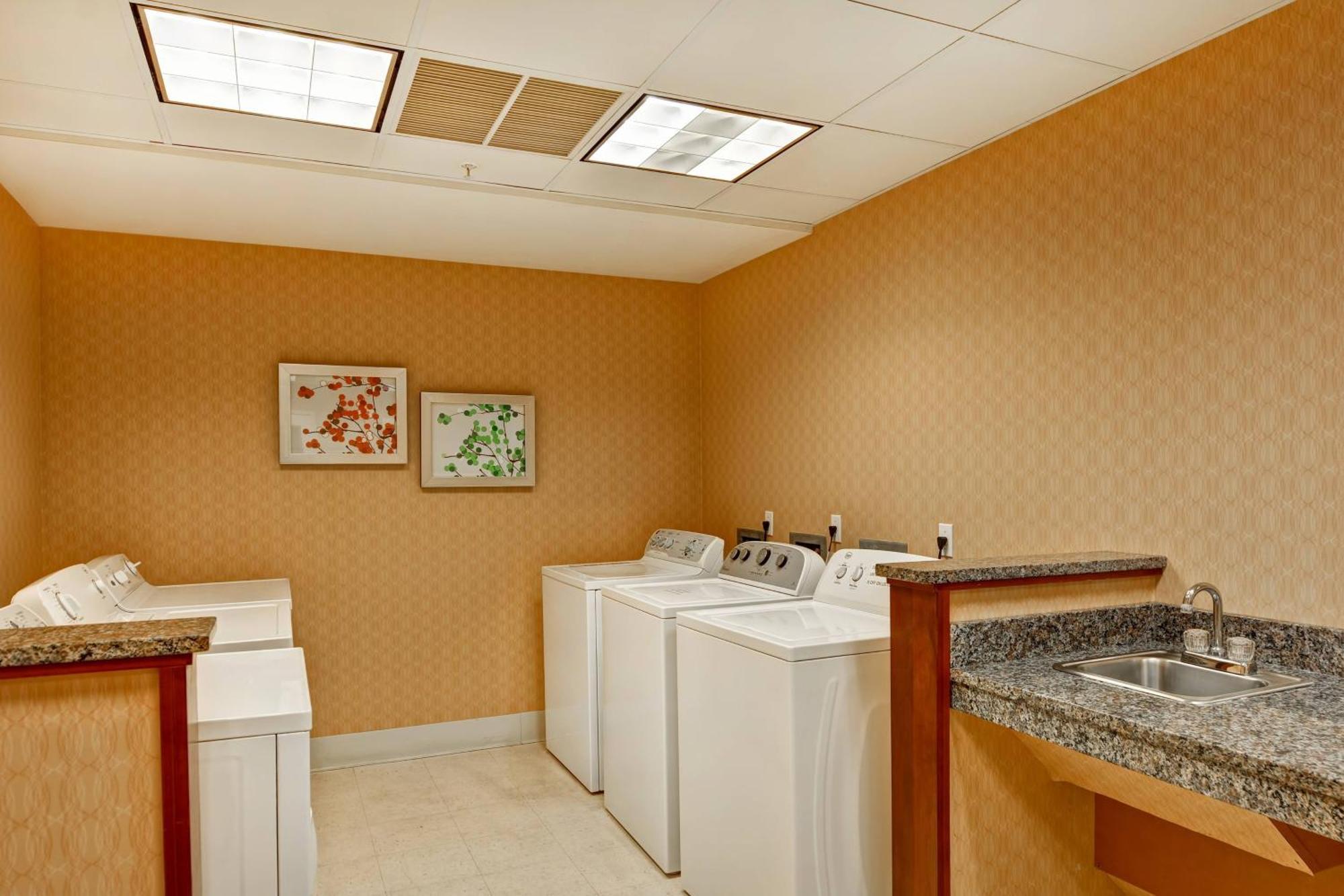 Residence Inn By Marriott Morgantown Medical Center Area Exterior photo